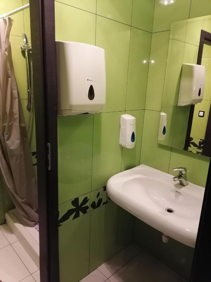 Hostel Pacific Ocean Çestohova Dış mekan fotoğraf